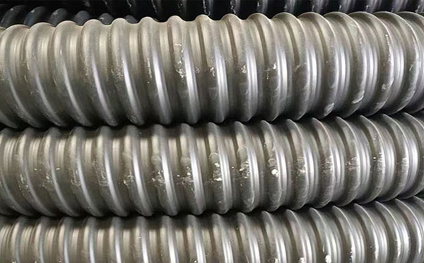 现代线缆防护的理想选择：称多碳素波纹管技术特性与工程应用全景解析